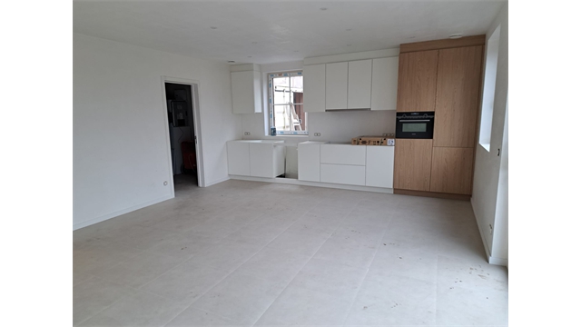 Een gelijkvloers nieuwbouwappartement met terras - foto 4