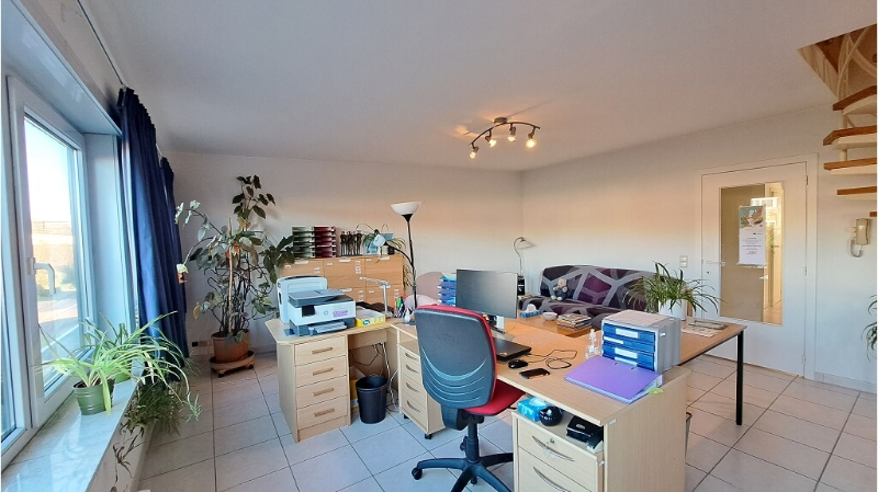 Ruime 4-slaapkamer duplex met Garage te huur in Sint-Andries Brugge - foto 4