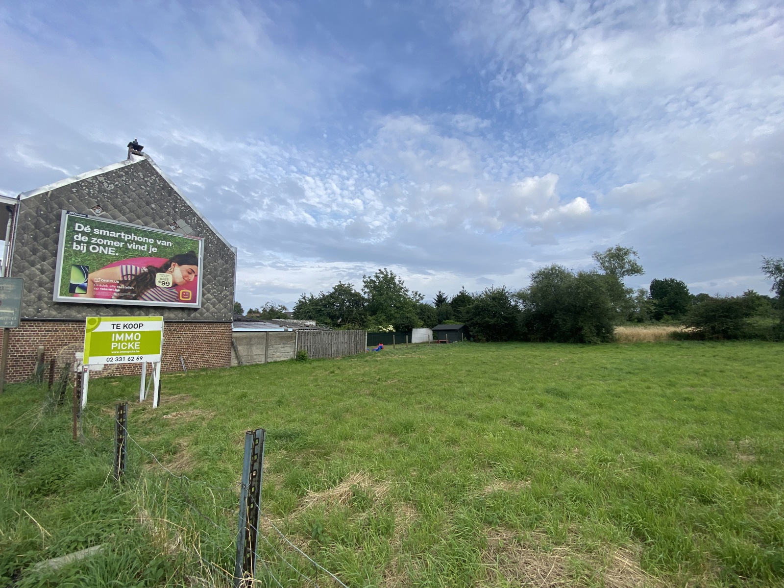 Mooi perceel bouwgrond van 5a 18ca - halfopen bebouwing - foto 2