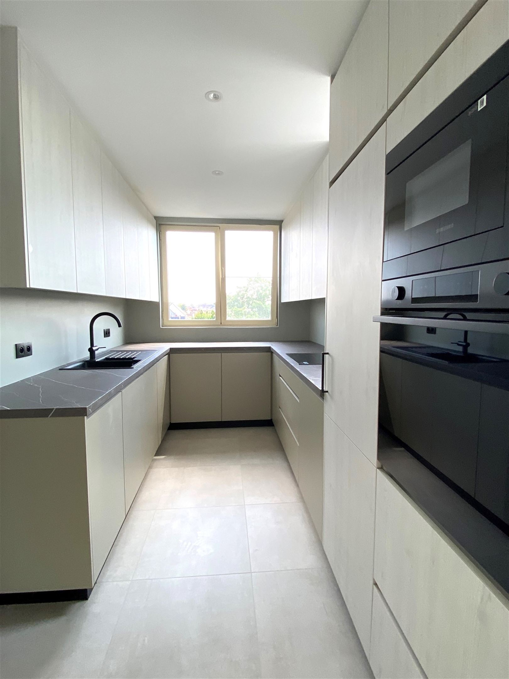 Dakappartement in nieuwstaat met groot terras - foto 5