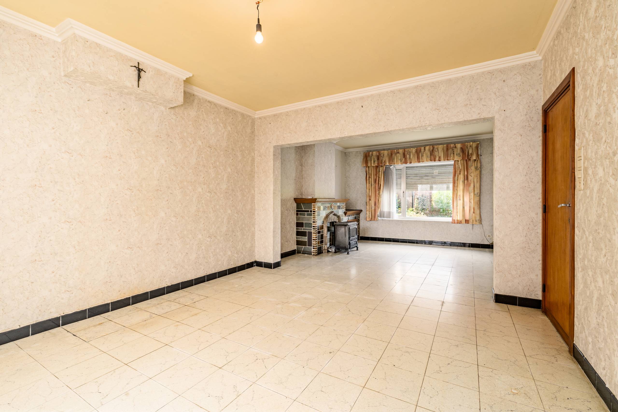 Te renoveren woning met 3-5 slpk in groene omgeving Kerksken - foto 4