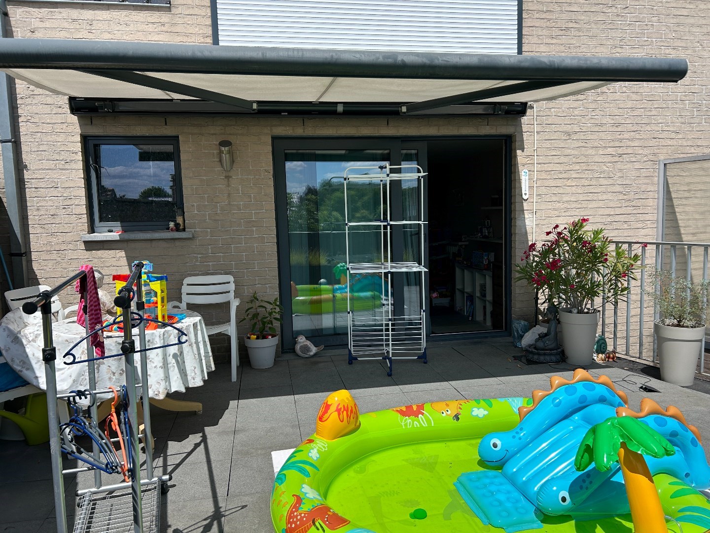 Aangenaam appartement met garage en groot terras - foto 4