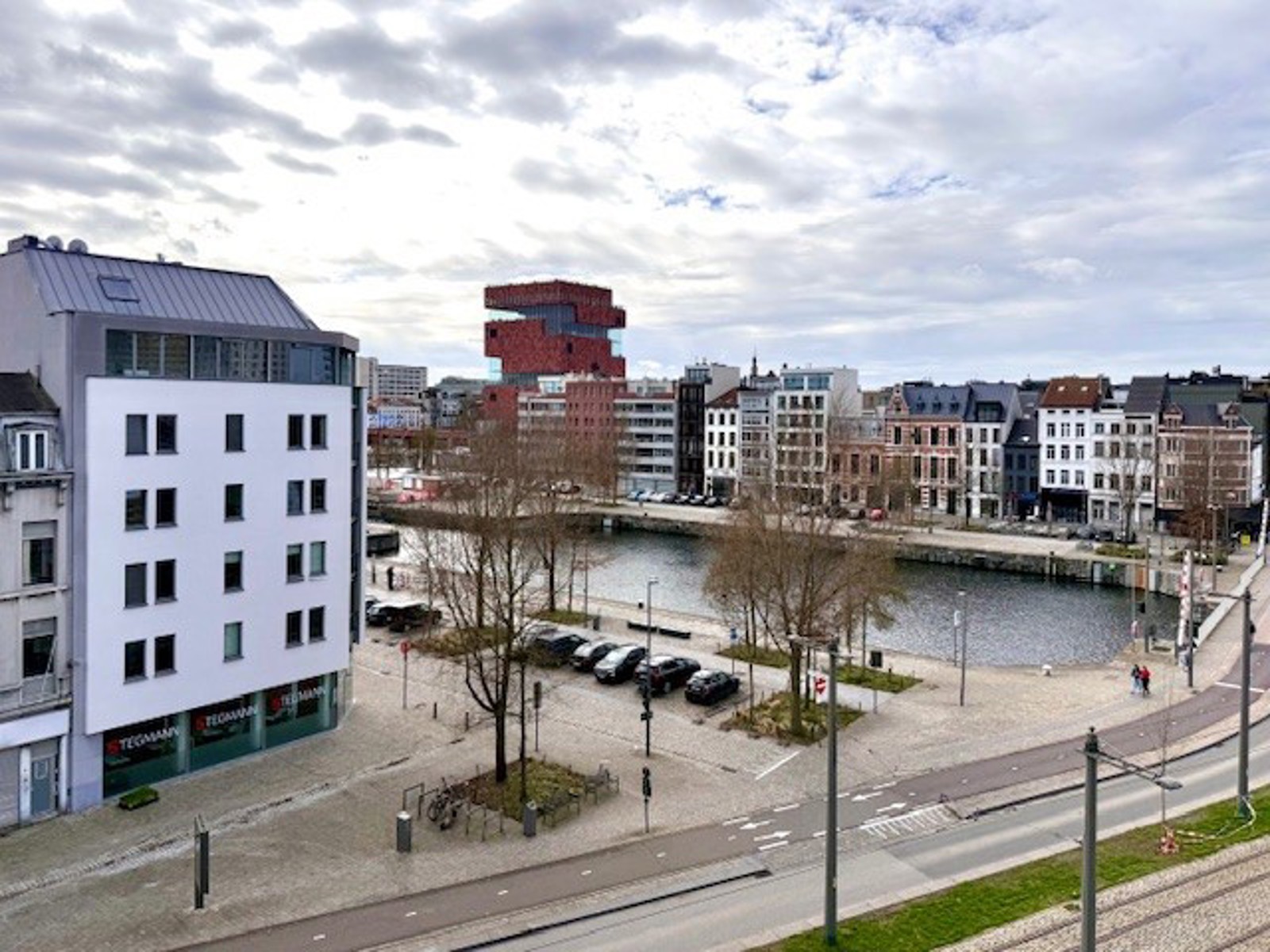 NIEUWBOUW APPARTEMENT VAN 95m² MET ZICHT op het MAS. - foto 2