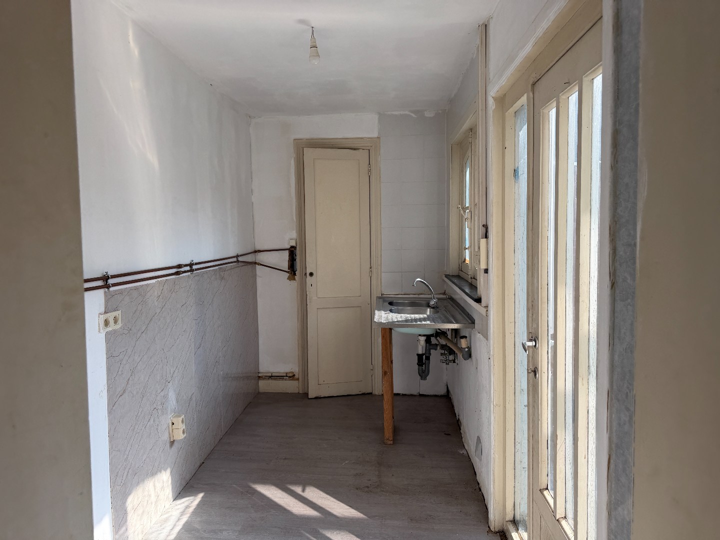 Commercial à louer à Ypres - photo 5