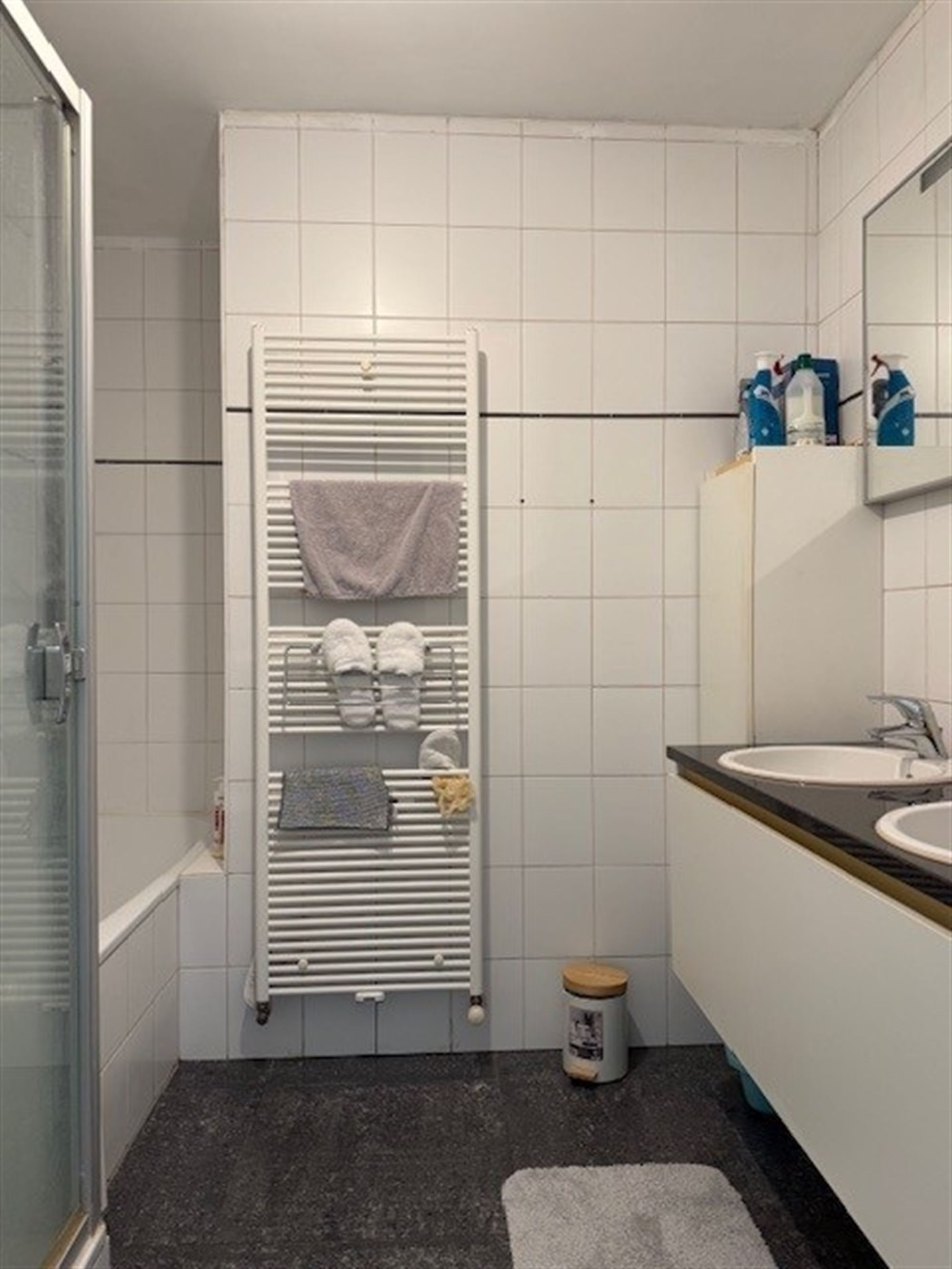 Modern 2 slpk met leuke tuin - foto 4