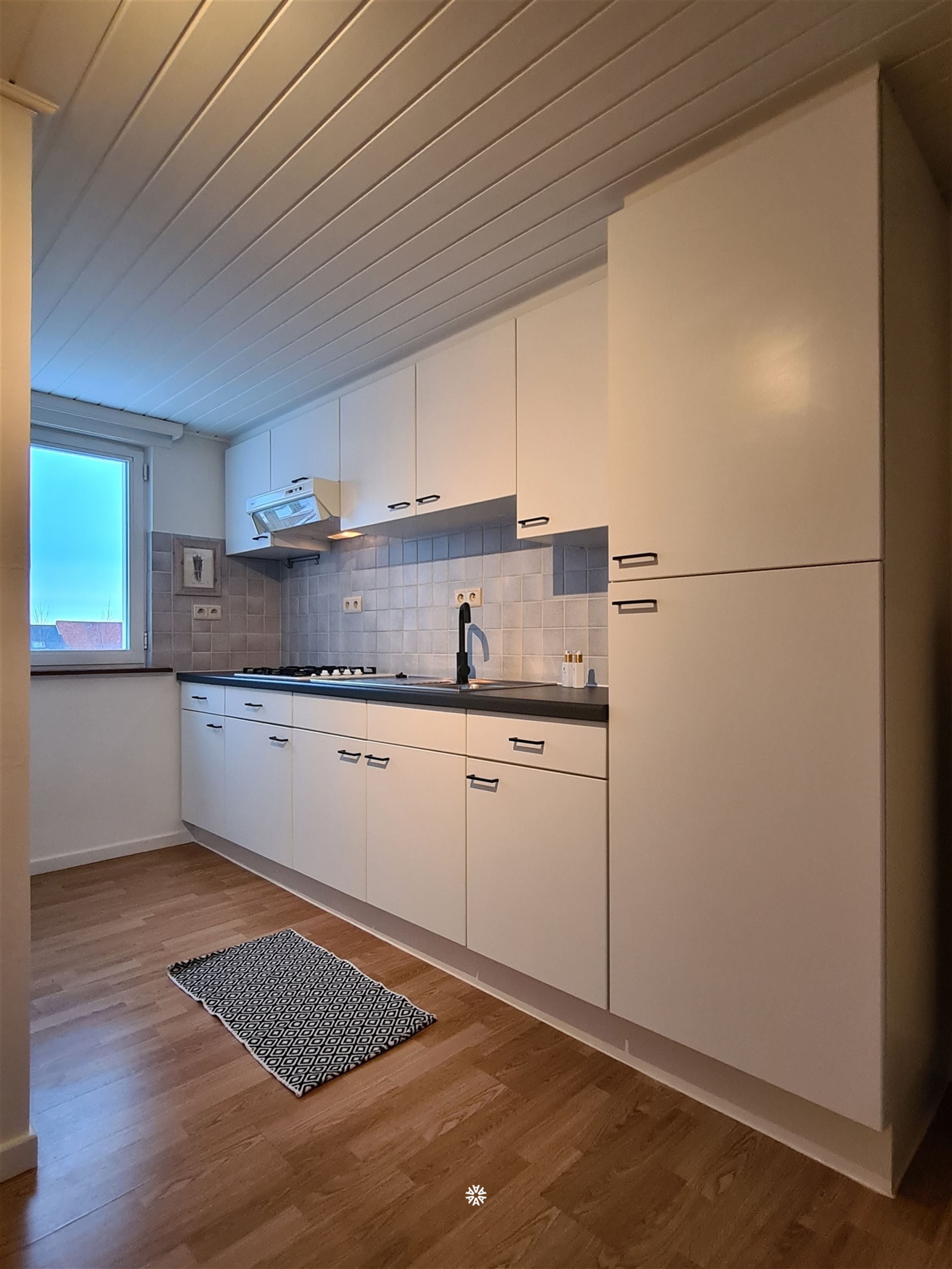 Charmant appartement te huur in prachtig art deco gebouw - foto 5