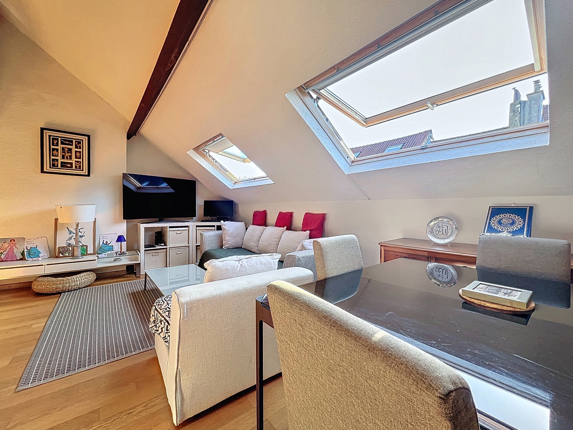 TE KOOP – Appartement met mezzanine – Europese wijk Brussel - foto 3