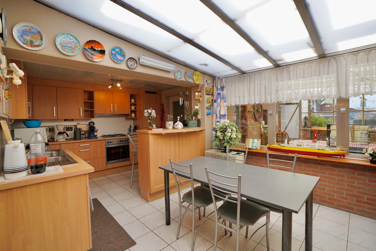 House for sale in Destelbergen with 4 bedrooms - photo 4