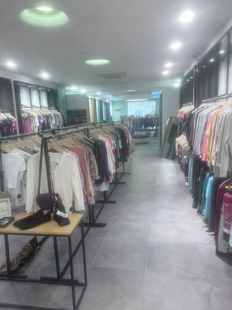 Investeringsopportuniteit: verhuurd handelsgelijkvloers van 240 m² - foto 4