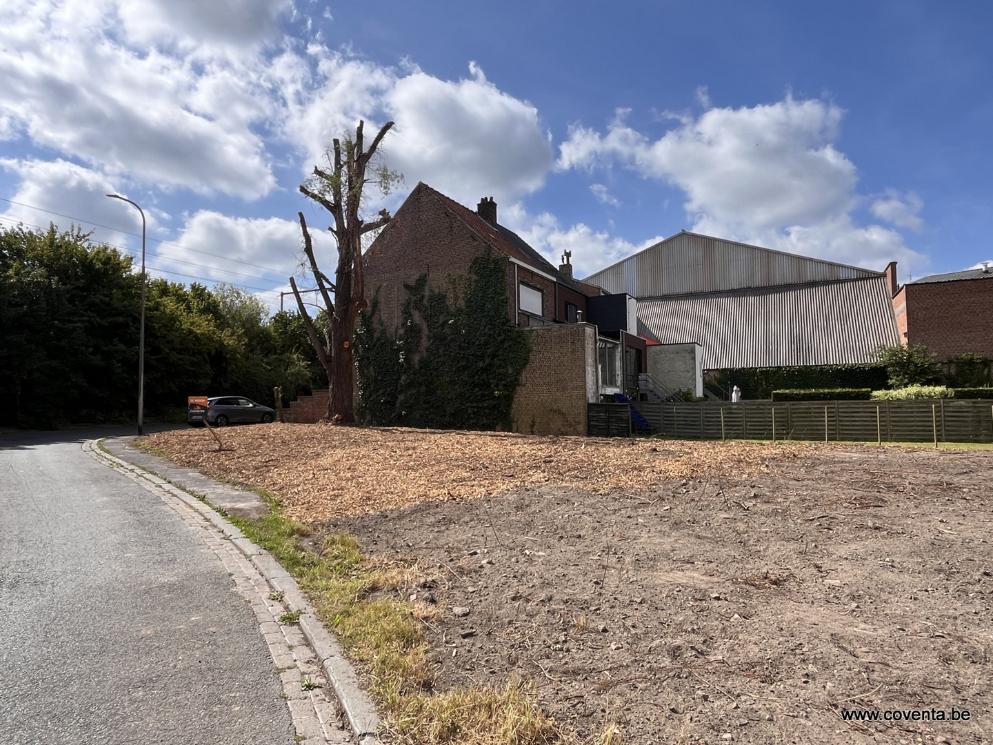 Perceel grond van 365m² te koop te Kortrijk zonder bouwverplichting - foto 1