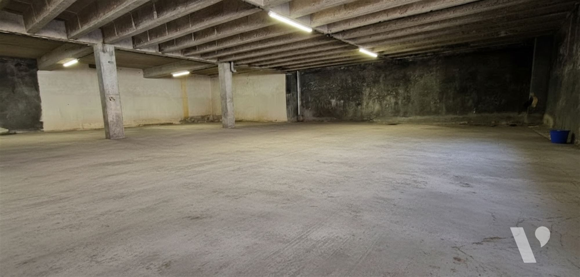 Parking / Garage - photo 4