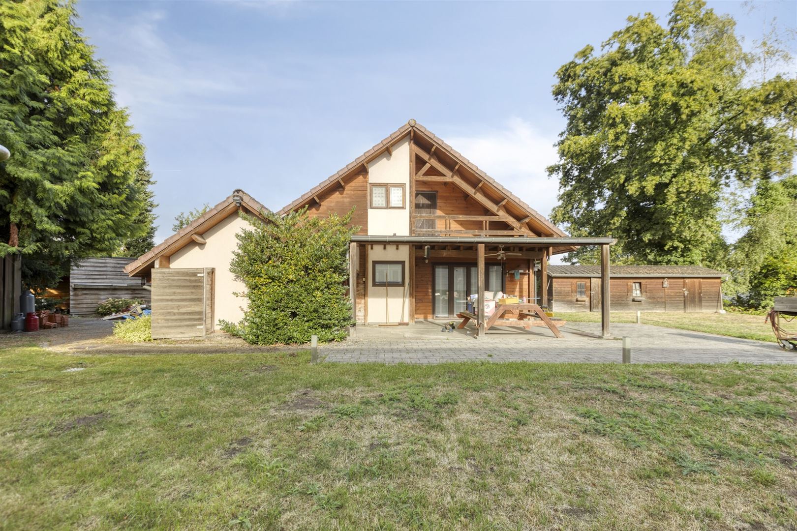 TE KOOP: Woning met magazijn te Heusden-Zolder! - foto 1