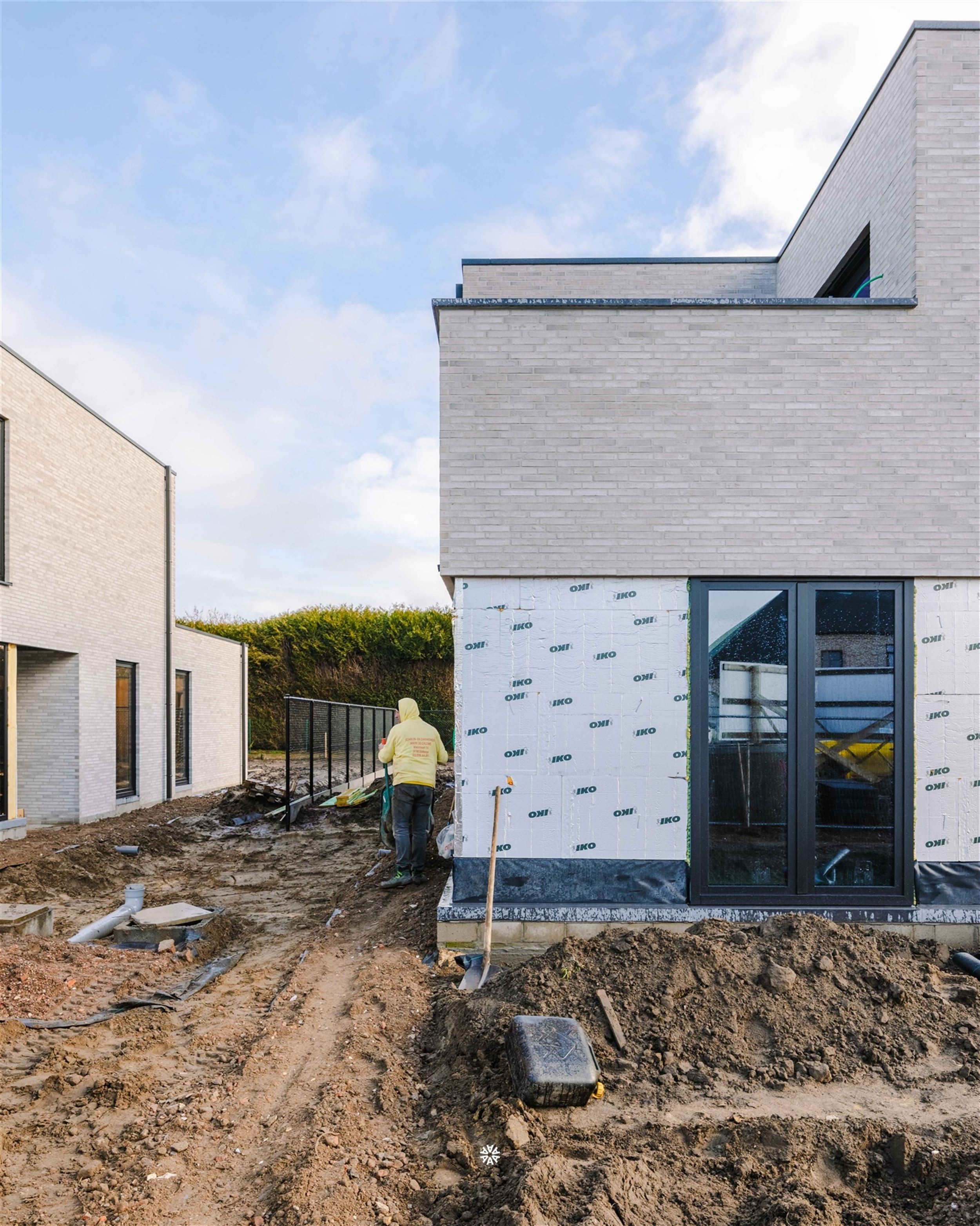 Spacieux appartement au rez-de-chaussée avec 2 chambres et un jardin ensoleillé - photo 5