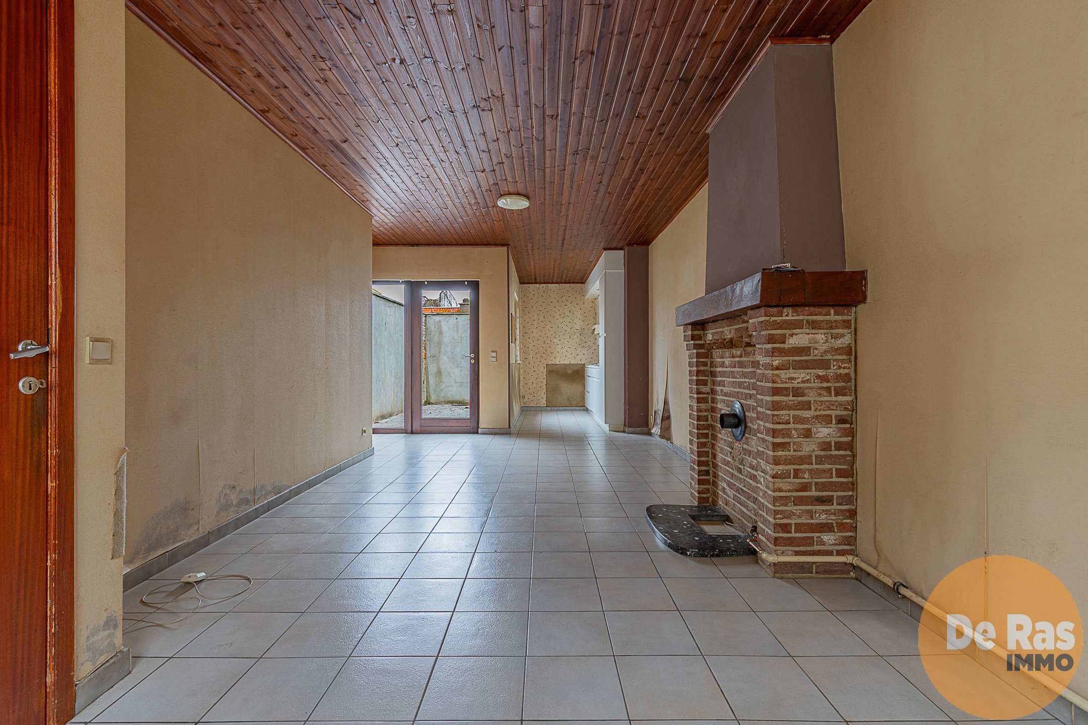 LEDE Centraal gelegen renovatiewoning met terras - foto 4
