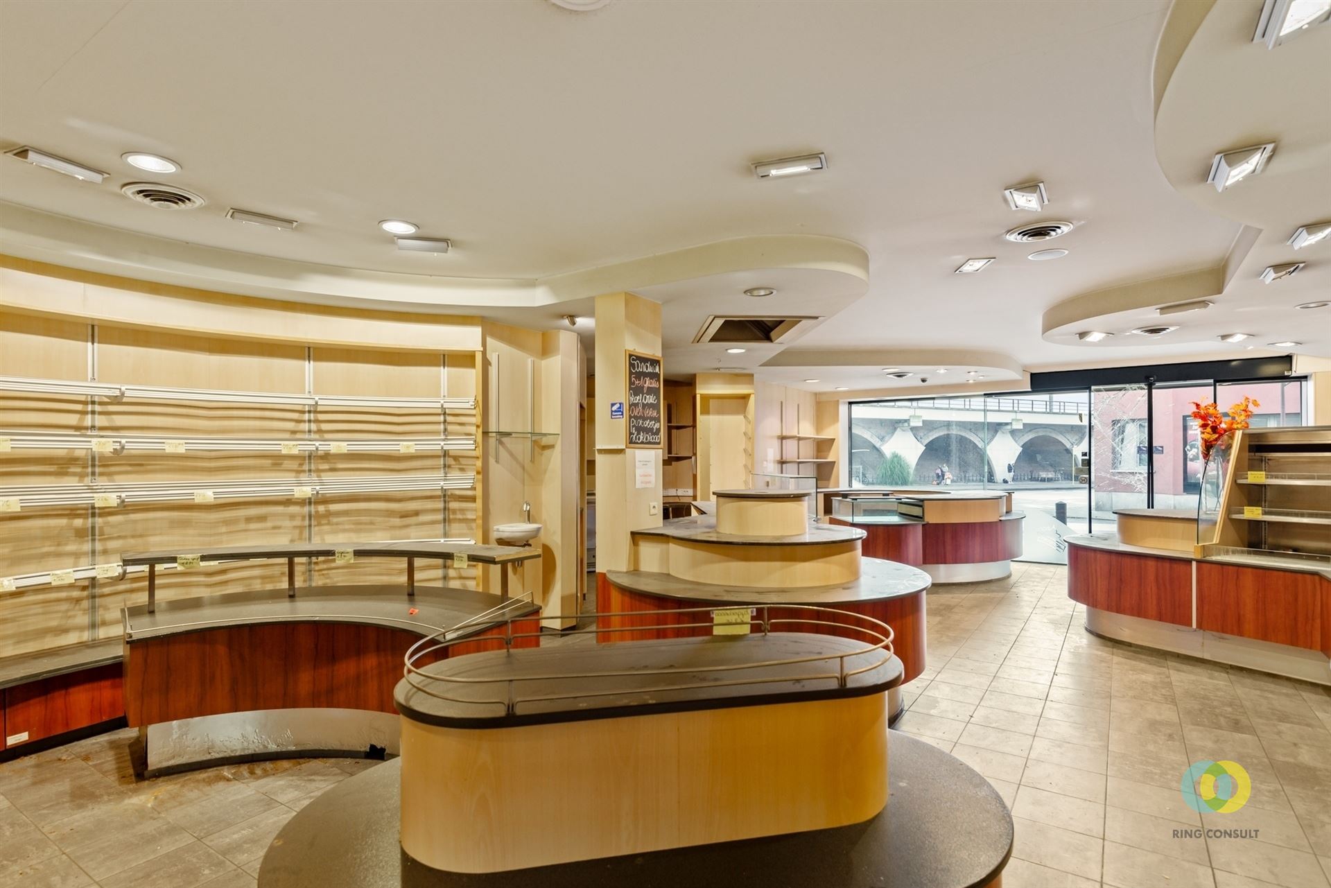  rez-de-chaussée commercial - photo 3