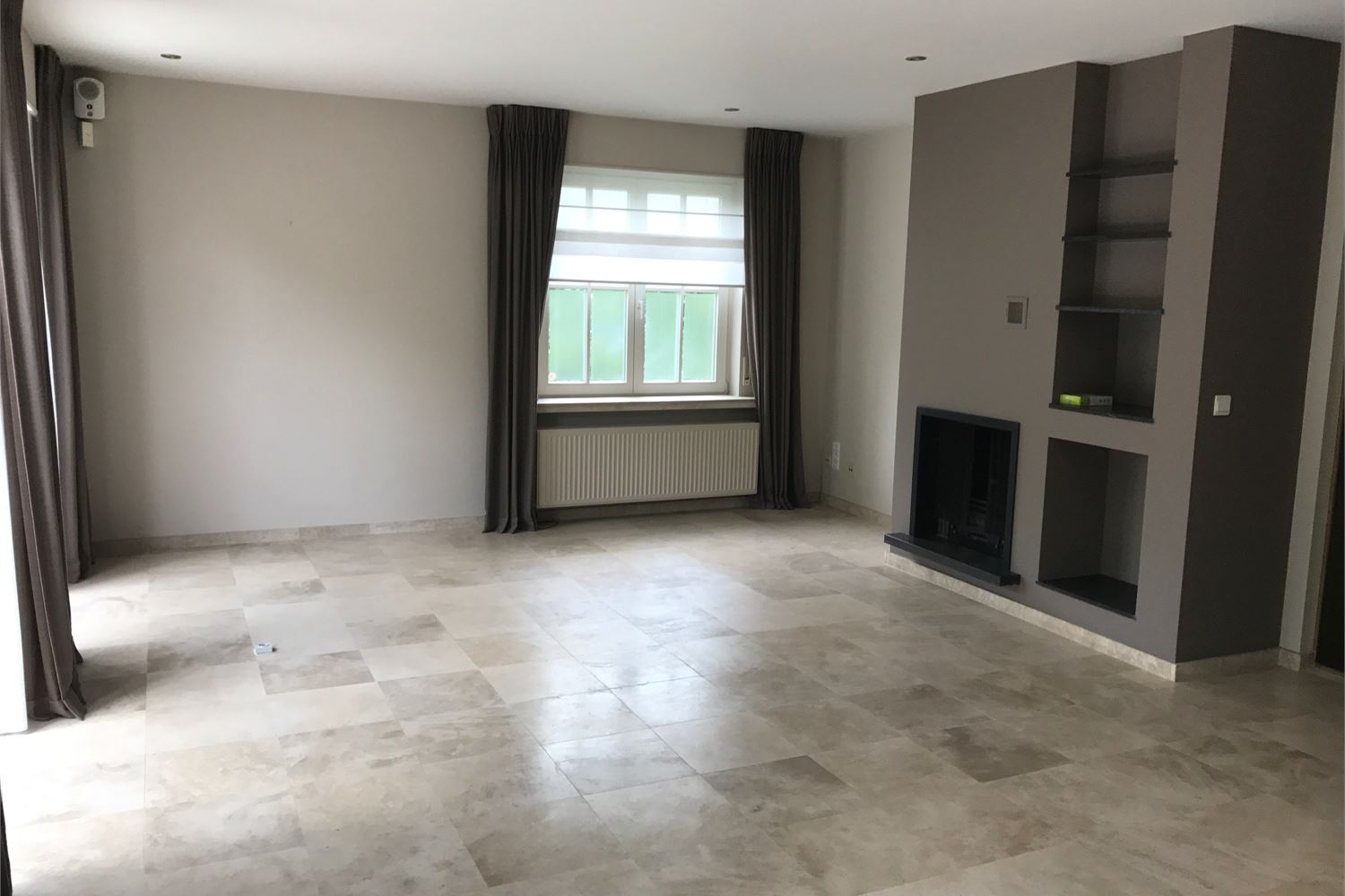 Instapklare gezinswoning met zonnige tuin in rustige doodlopende straat - photo 3