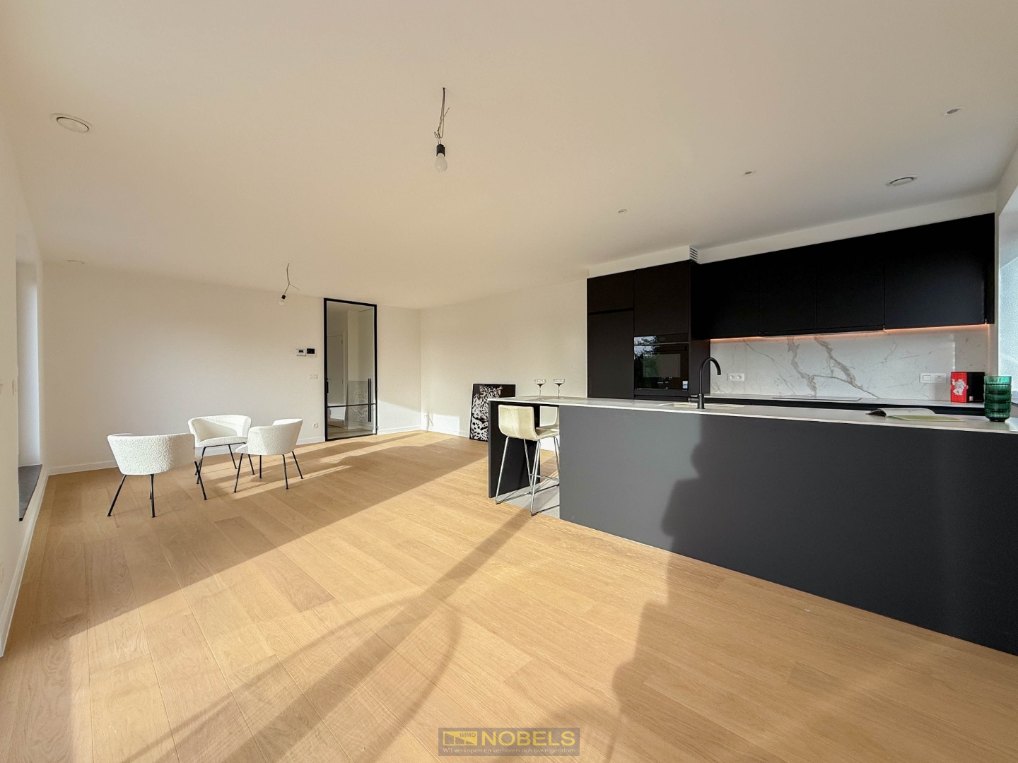 Te  koop, luxueus nieuwbouwappartement met grote tuin te Zottegem - foto 1