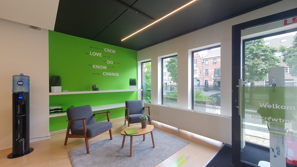 FOR RENT: Office space in the center of Hasselt - photo 2