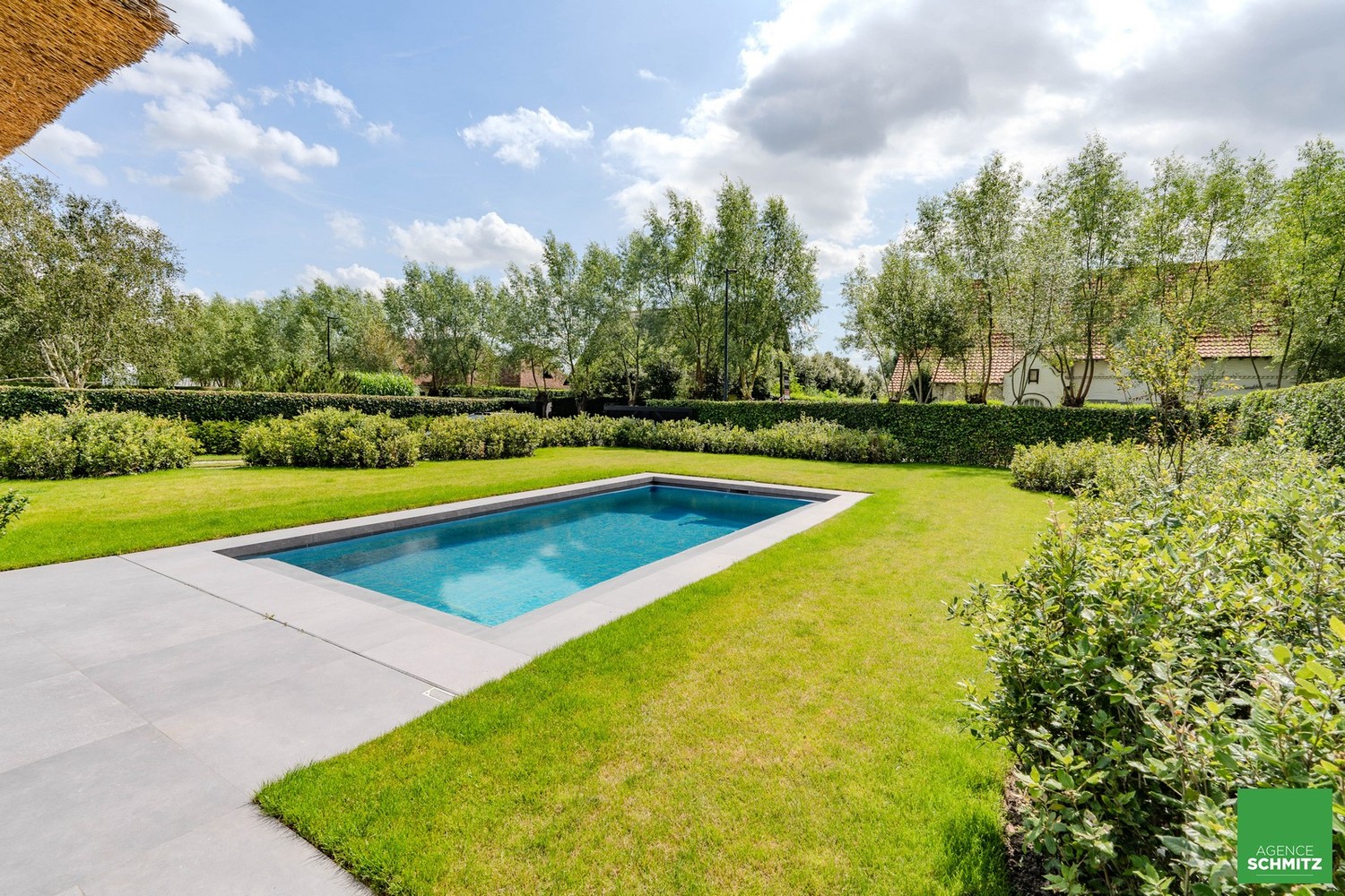 Schitterende alleenstaande villa met zwembad, rustig gelegen in een doodlopend straatje aan de rand van het Zoute. - foto 5