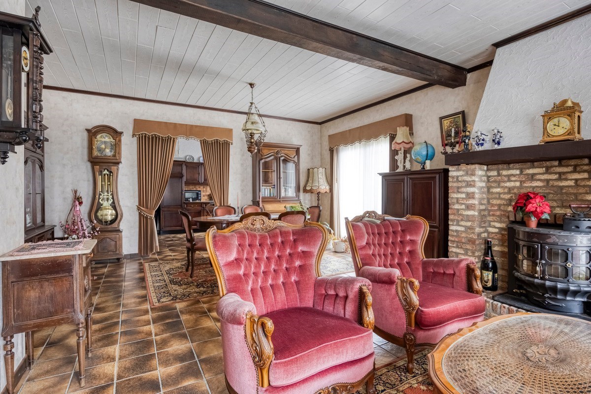 Ruime woning met 3 slaapkamers en grote tuin - foto 5