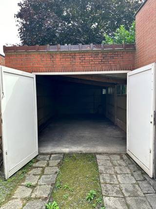 Garage à louer à Rijkevorsel