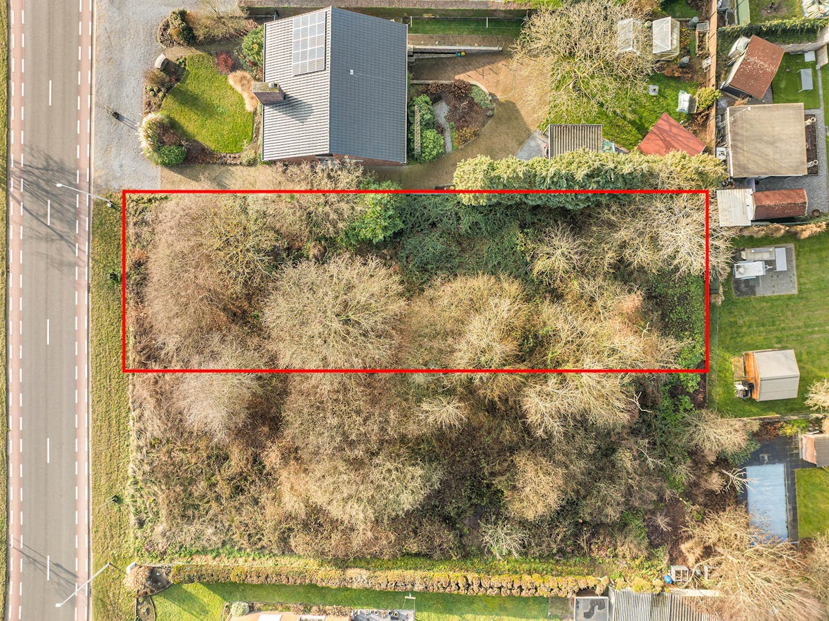 Spacious plot for open buildings in a prime location near Beringen - photo 2