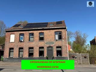 OPENHUISDAG OP AFSPRAAK WOENSDAG 22/4ZEER LEUKE WONING MET 4 SLAAPKAMERS EN TUINTJERichtprijs: 275.000 euro Sfeervolle woning met karaktervolle...