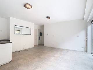 In het hart van het bruisende centrum van Lier bevindt zich dit appartement met één slaapkamer.Bij binnenkomst word je verwelkomd in een lichtrijke...