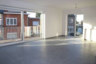 GROOT, KWALITATIEF EN ENERGIEZUINIG APPARTEMENT 94M² MET 2 SLAAPKAMERS, TERRAS 9M² EN ONDERGRONDSE AUTOSTAANPLAATS1ste verdieping met lift - ligging...