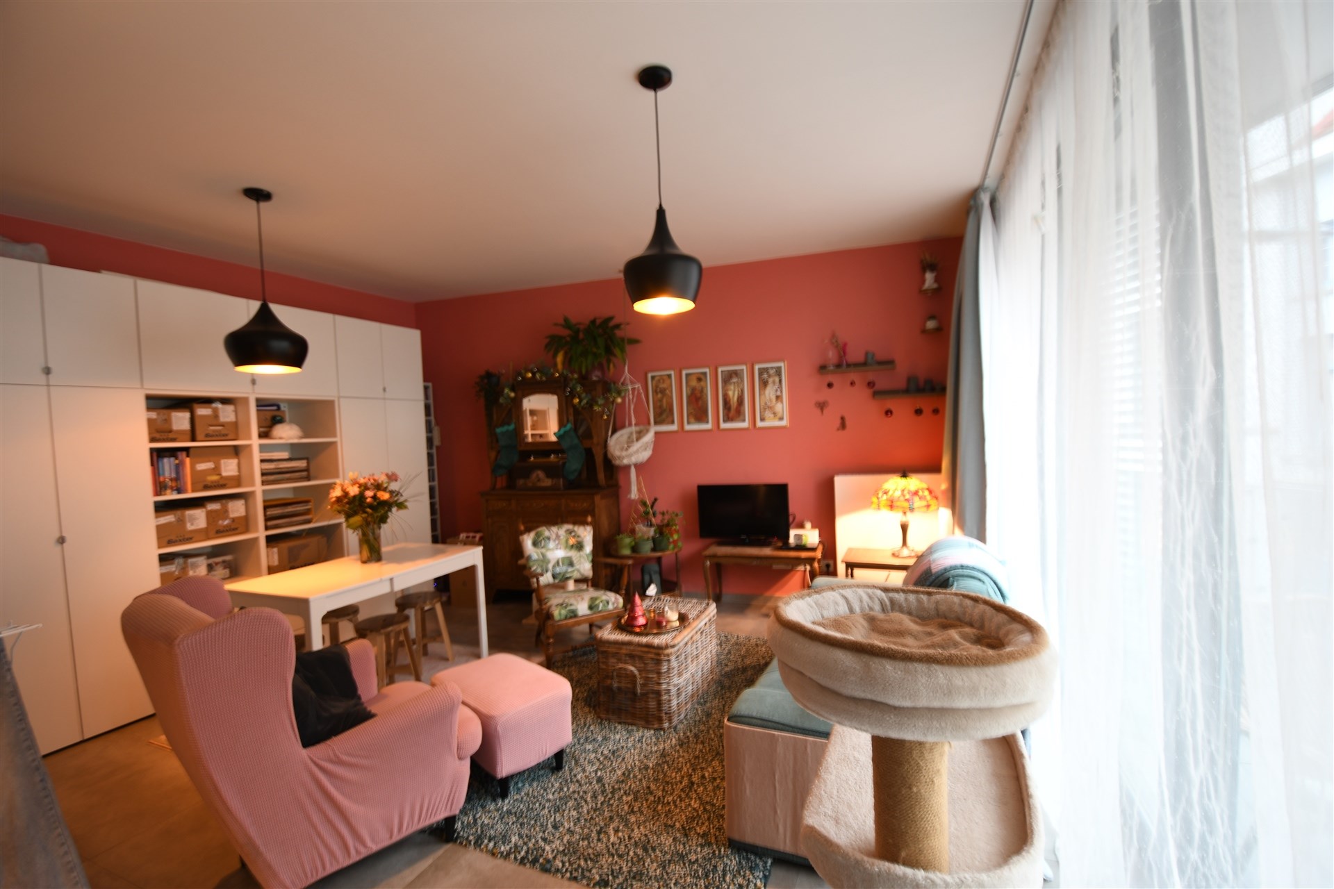 Centraal gelegen appartement met 2 slaapkamers en terras in  - foto 2