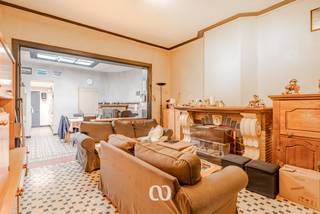 Vous cherchez une maison abordable avec 4 chambres dans un emplacement central à Renaix ? Trouvé !Cette maison est située dans le centre de Renaix...