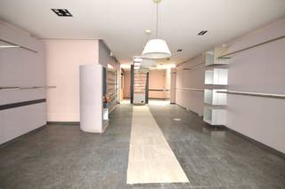 Commercial à louer à Malines