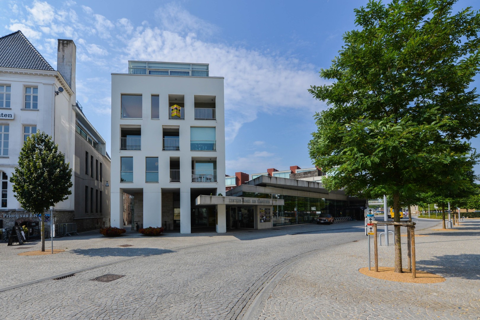 Te huur, ondergrondse autostaanplaats in het centrum van Oudenaarde - foto 1