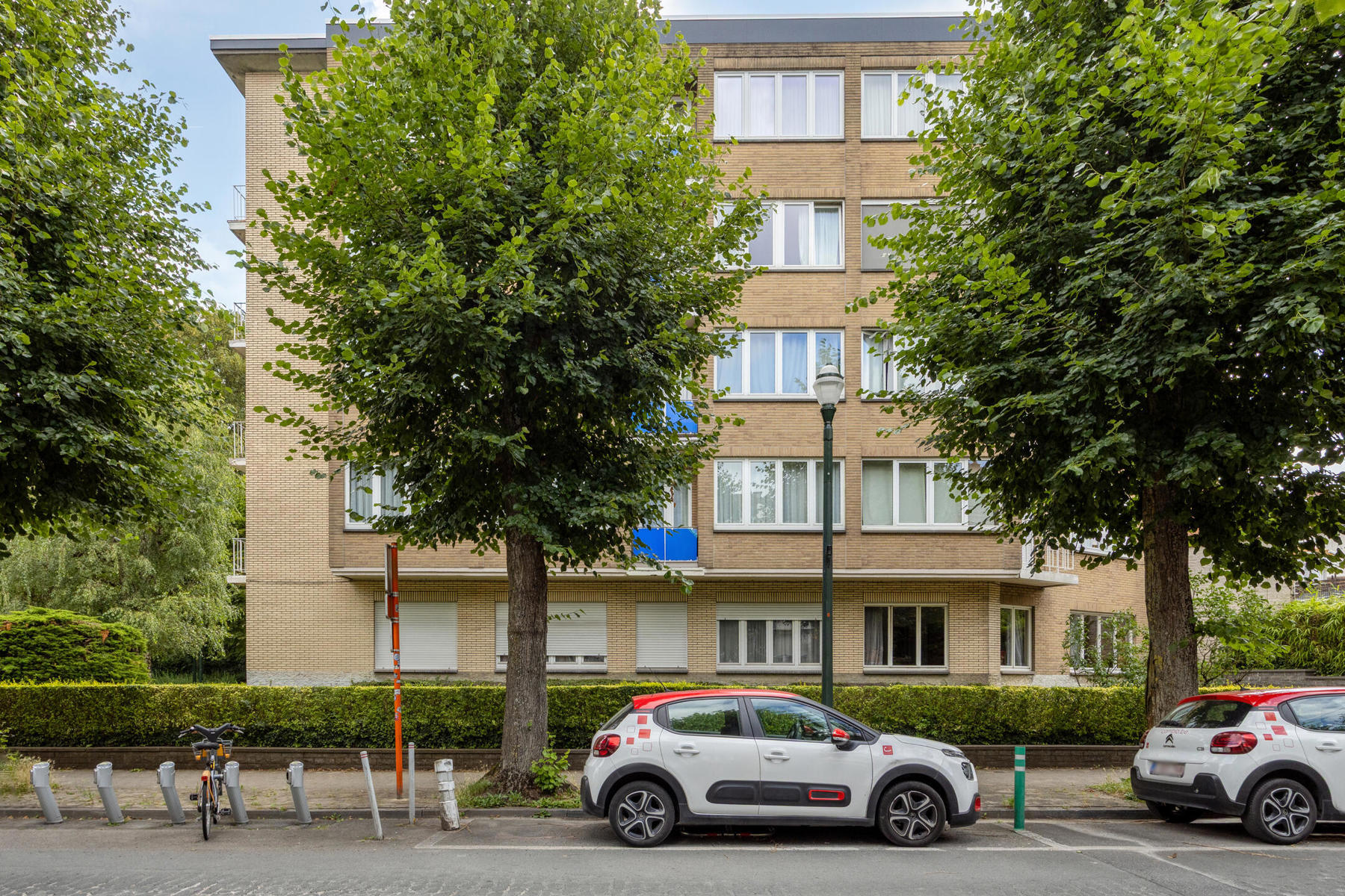 Goed gelegen gelijkvloersappartement met 2 slaapkamers - foto 5