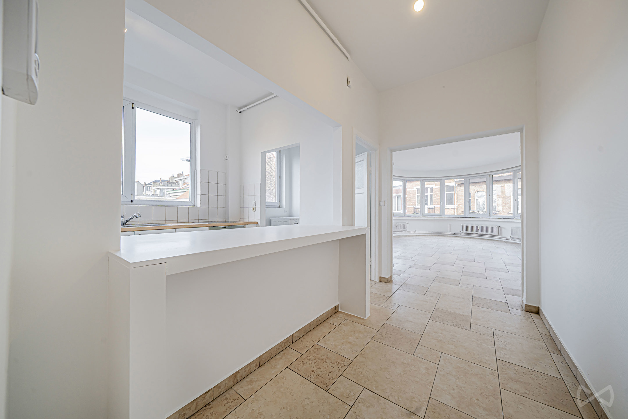 Apartment for sale in Schaerbeek with 2 bedrooms - photo 4