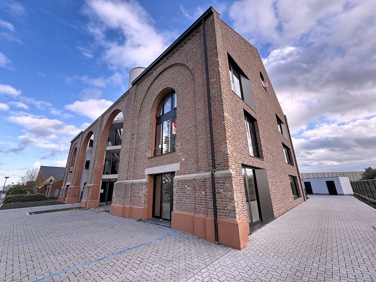 Appartement met 2 slaapkamers te huur in Veurne - foto 1