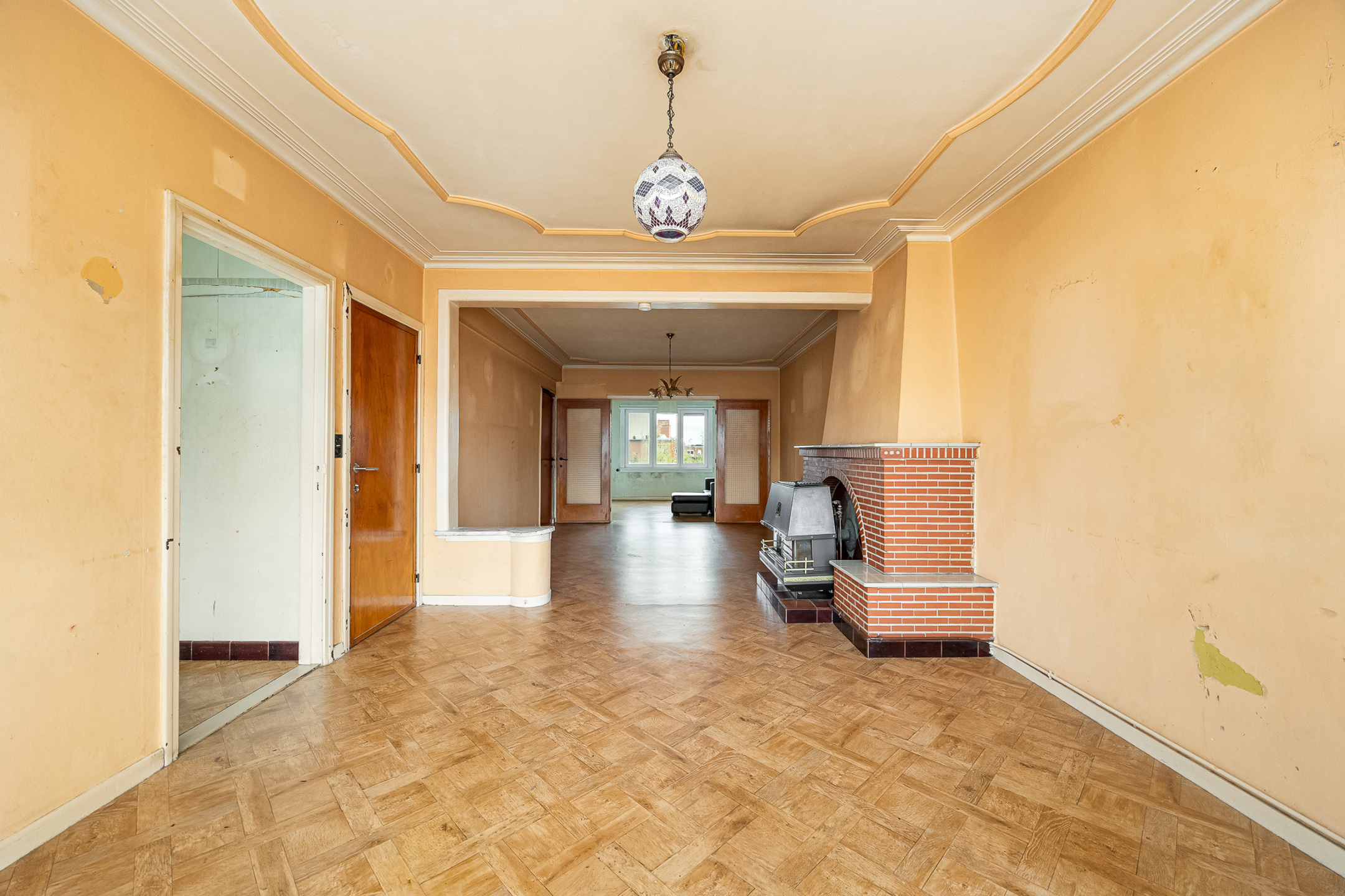te renoveren appartement met 2 slaapkamers - foto 5