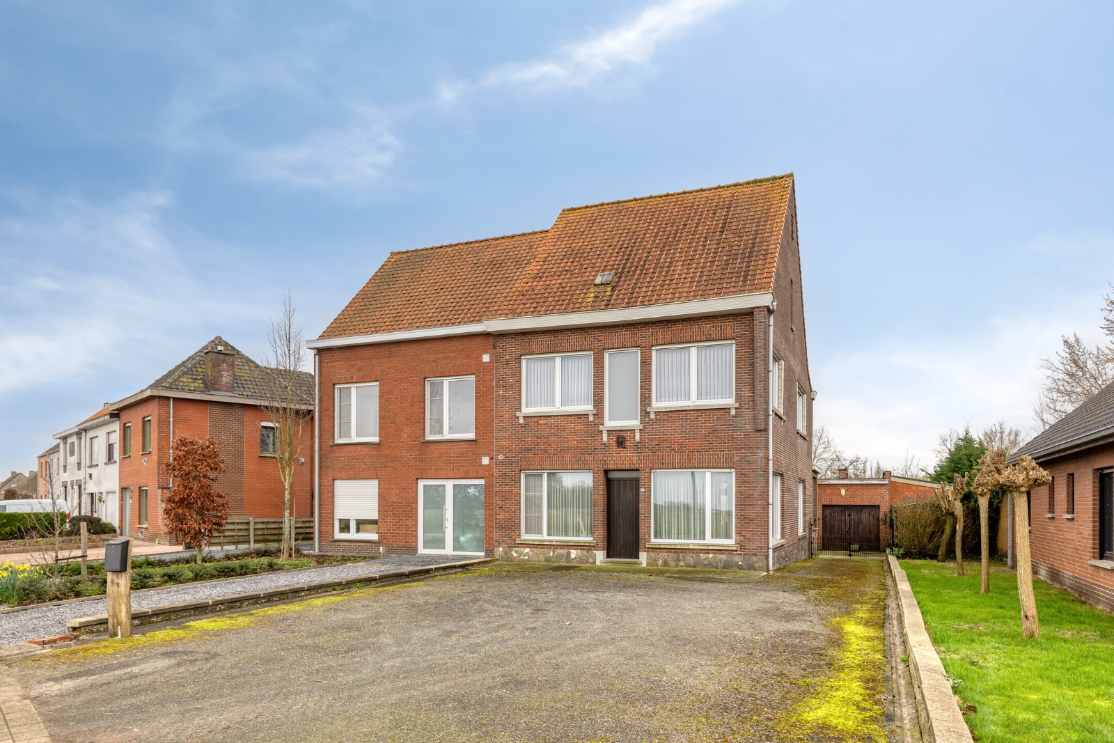 Commercial for sale in Staden