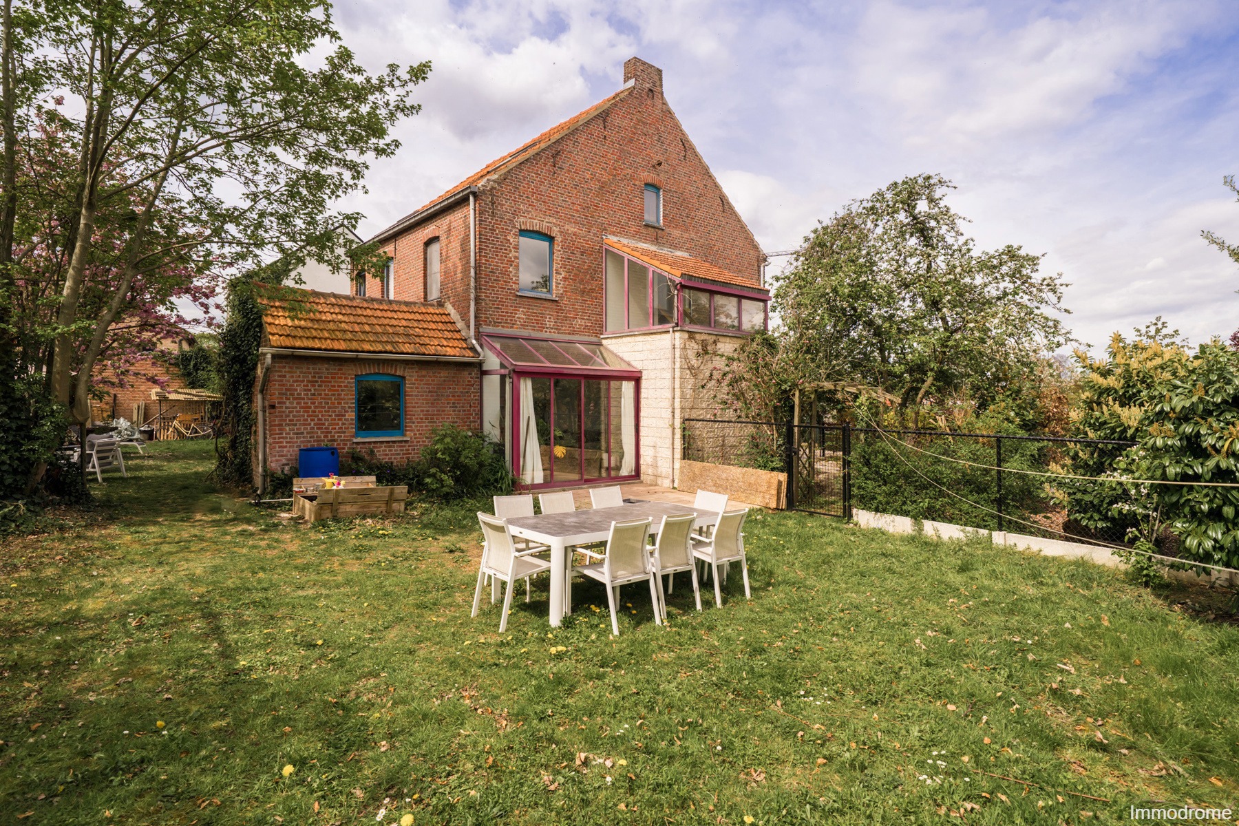 Huis te koop in Leuven met 4 slaapkamers - foto 2