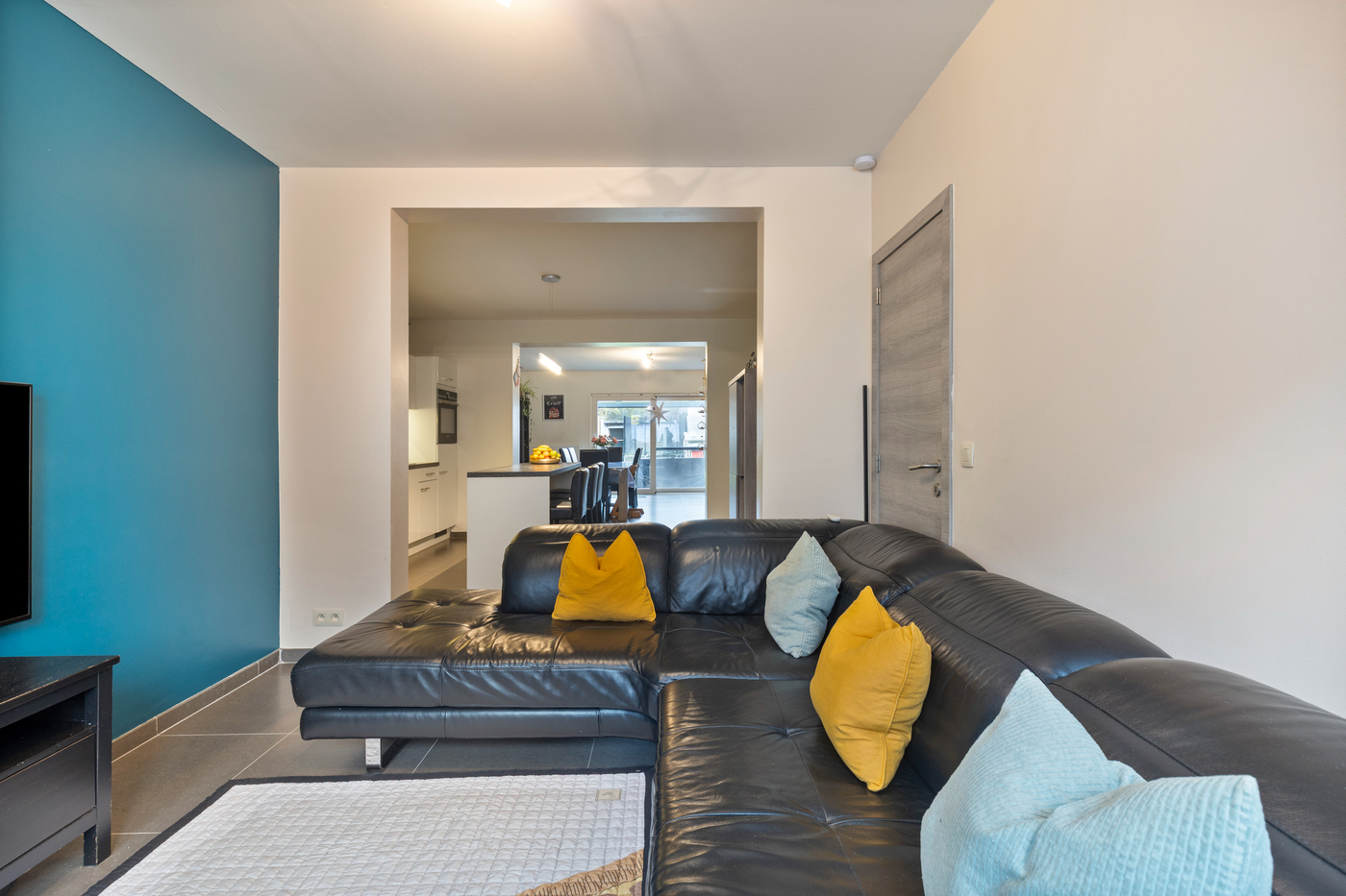 Instapklare gezinswoning met 3 slaapkamers, fietsenberging en tuin in Kruibeke - foto 5