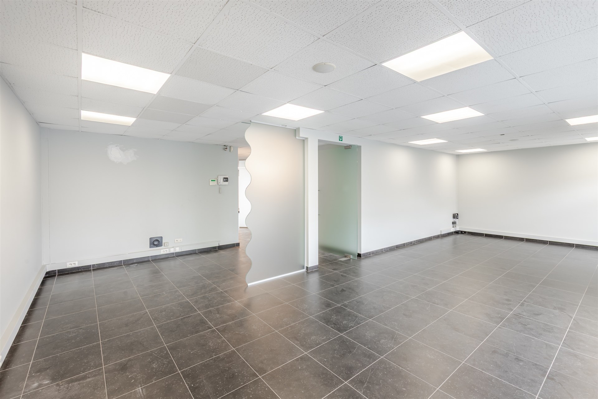 Veelzijdige commerciële ruimte / praktijkruimte - foto 4