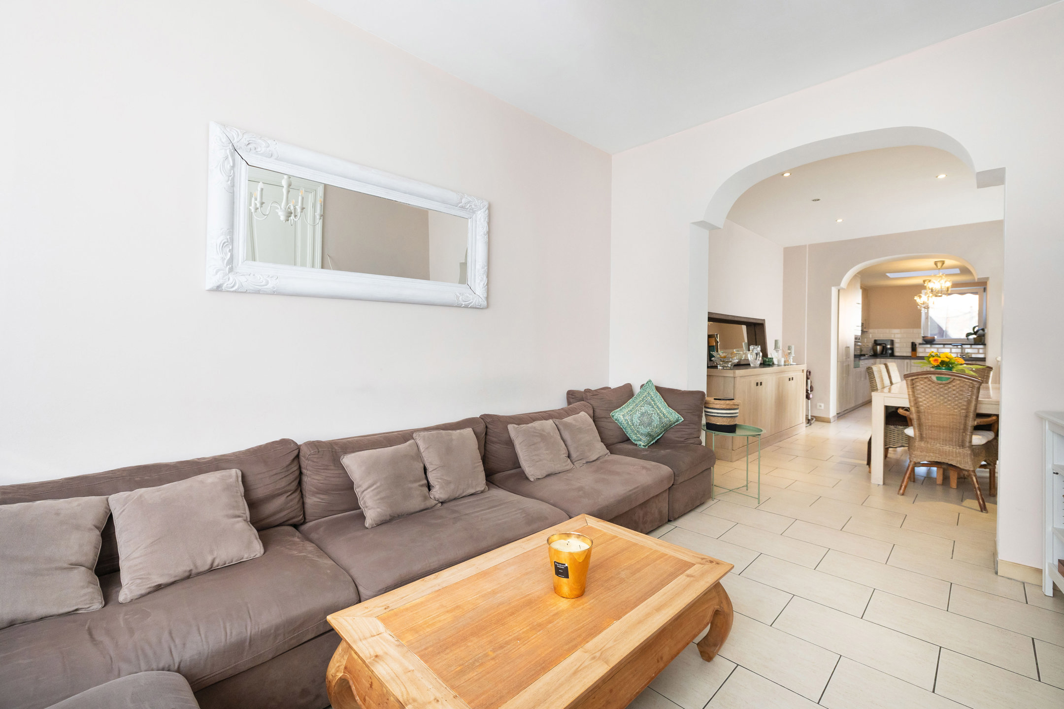 Charmant huis met 5 slaapkamers van ± 200 m² - foto 1