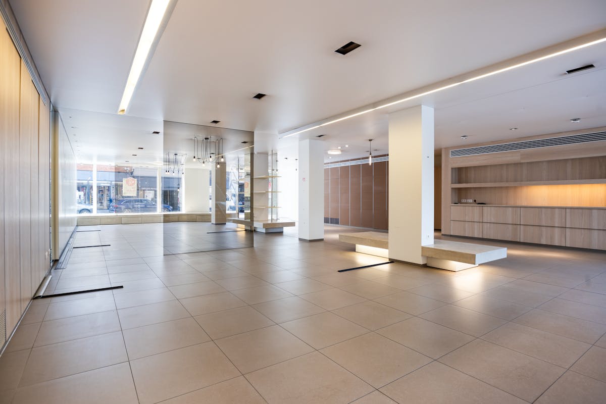 Bureau spacieux dans le centre de Bruges. - photo 4