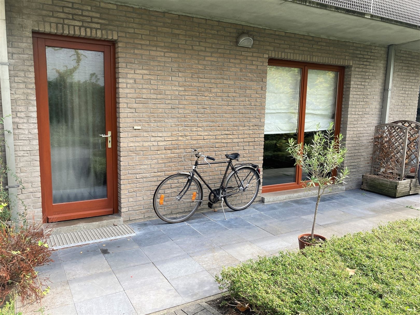2 slpk woning met groot terras én garage! - foto 3