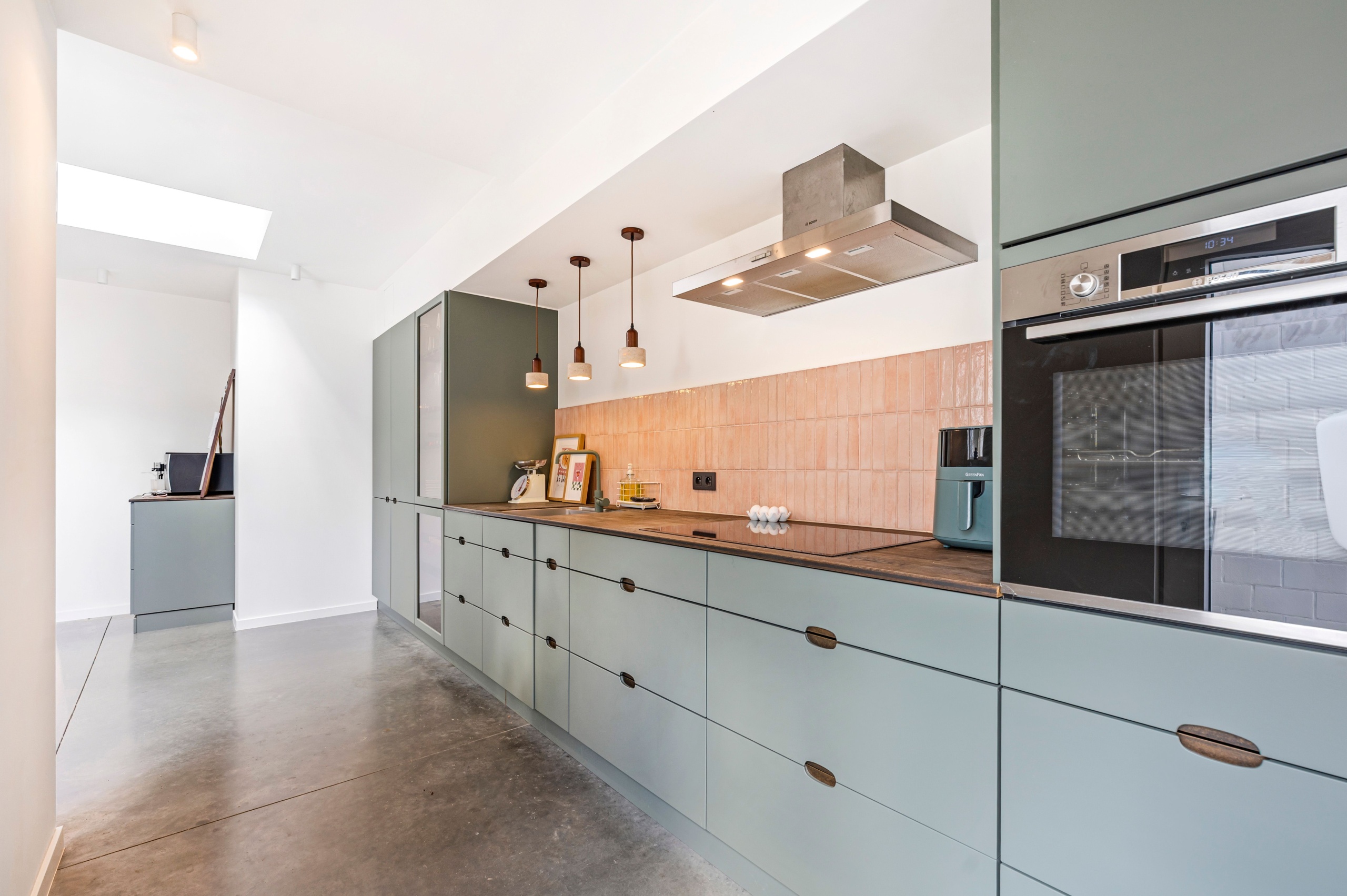 Charmante, instapklare woning met tuin en achteringang. - foto 4