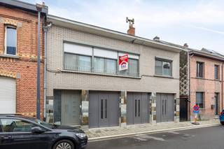 [[ DIT PAND NEEMT DEEL AAN DE ERA OPEN HUIZEN DAG OP 6/12 VAN 9:30 TOT 10:30 ]]Willebroek: Rijwoning met grote tuin, 3 garages en 3 slaapkamers te...