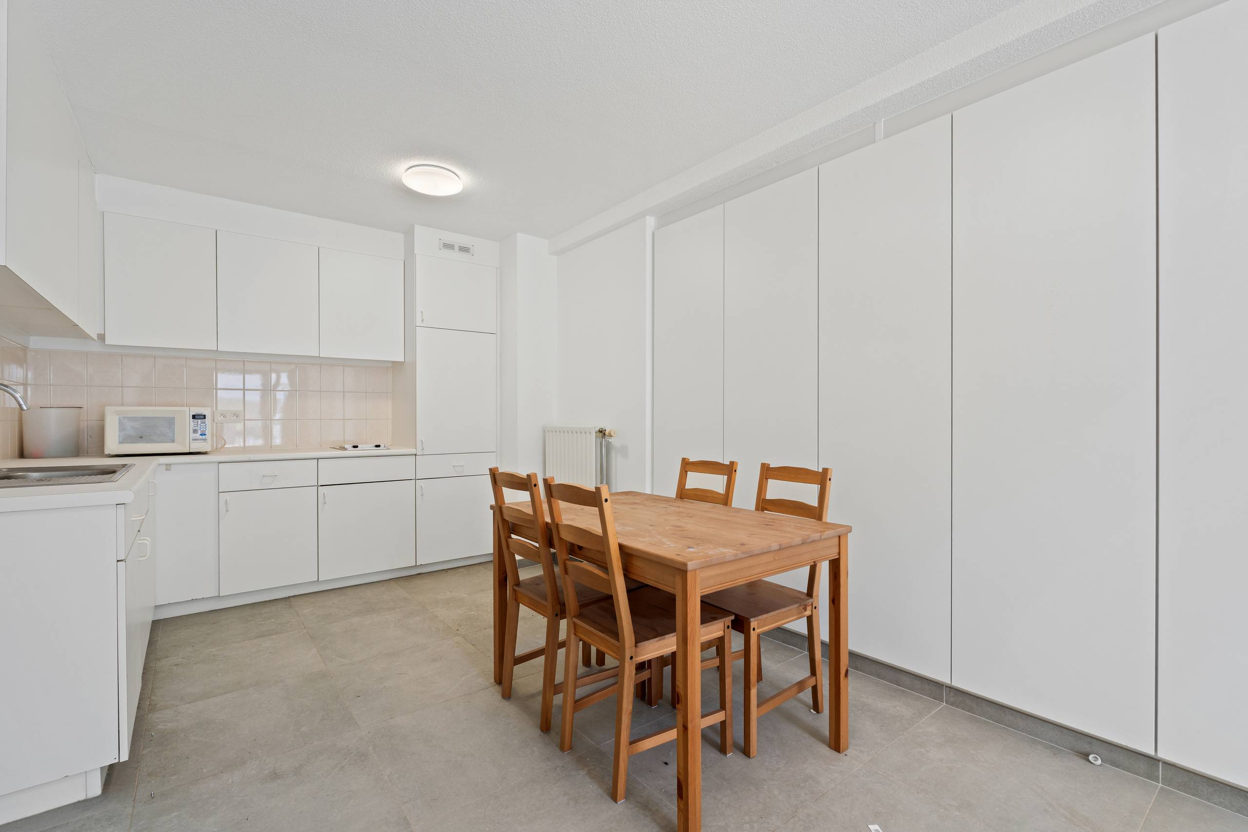 Te renoveren gelijkvloers appartement Sint-Idesbald! - foto 5