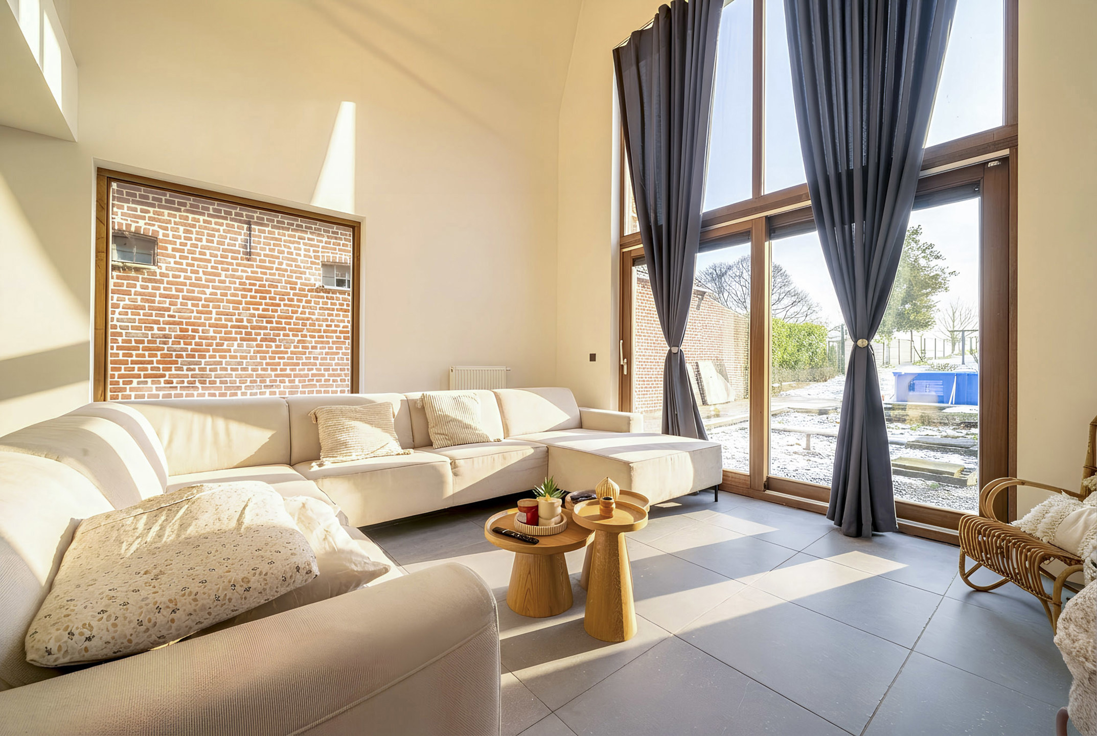 Prachtige lichtrijke woning met bijgebouw, op topligging.  - foto 4