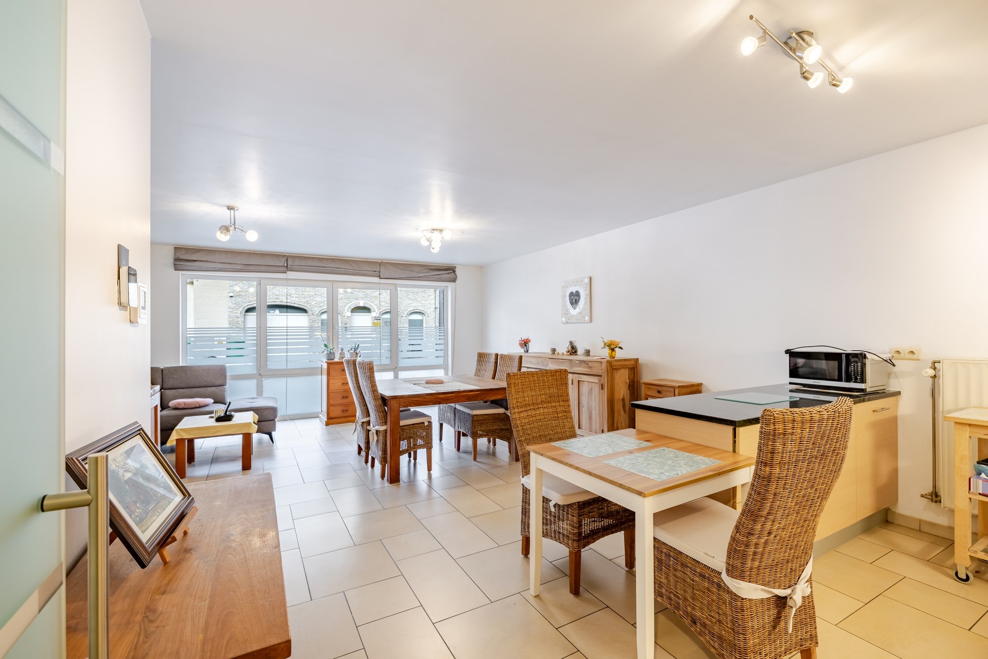 Gelijkvloers appartement met 2 slaapkamers en terras in Aalst - foto 4