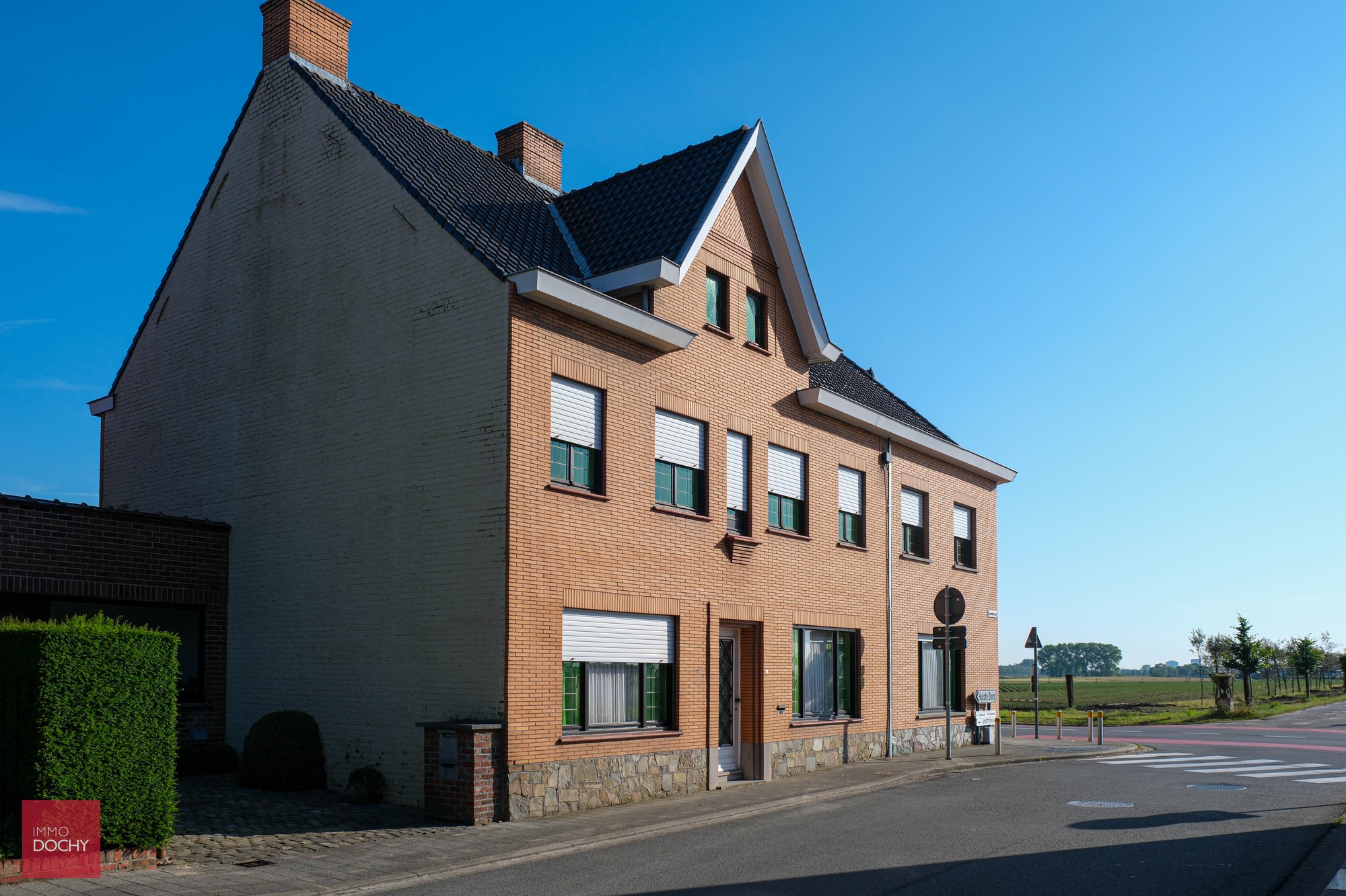Zeer ruim burgerhuis (voormalige dokterswoning) geschikt voor bvb co-housing - foto 3